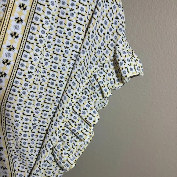 💛MAX Studio Ruffle Sleeve Belted V-Neck Yellow Blouse Size XL - Picture 6 of 11